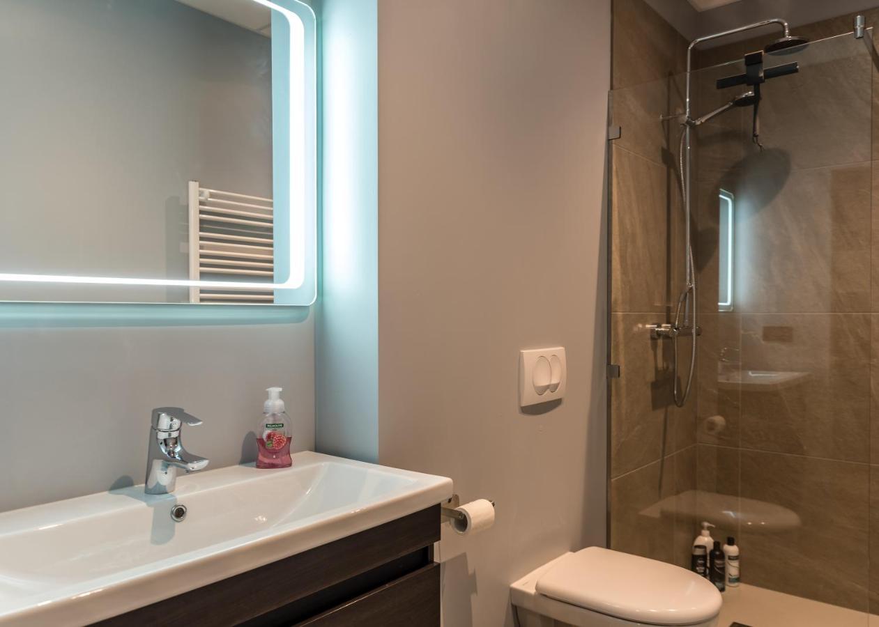 Ak Rentals, With Hot Tubs آكيورِيْري المظهر الخارجي الصورة